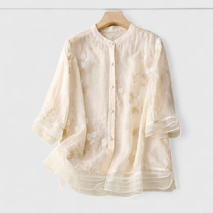 Maisie – Florale Leichtigkeit mit Stil